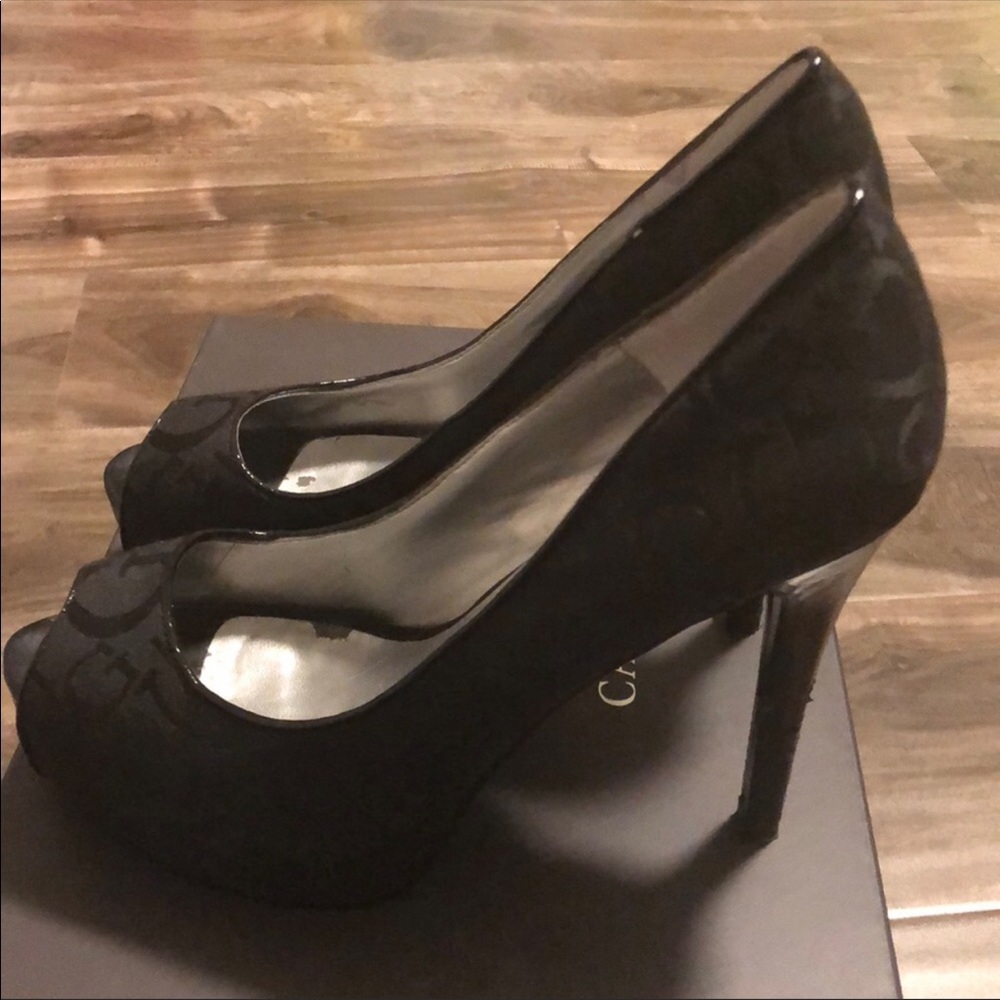 Black Guess heels